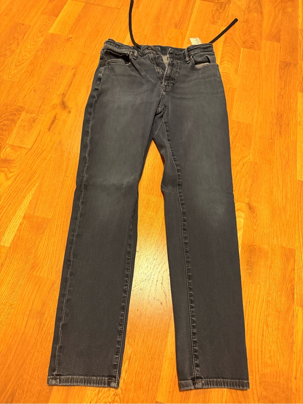 Black Uniqlo jeans with drawstring
